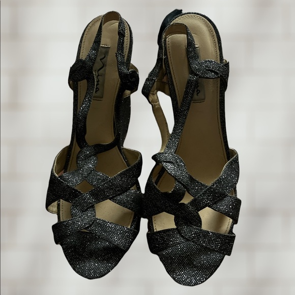 Black sparkly heels - Picture 1 of 2